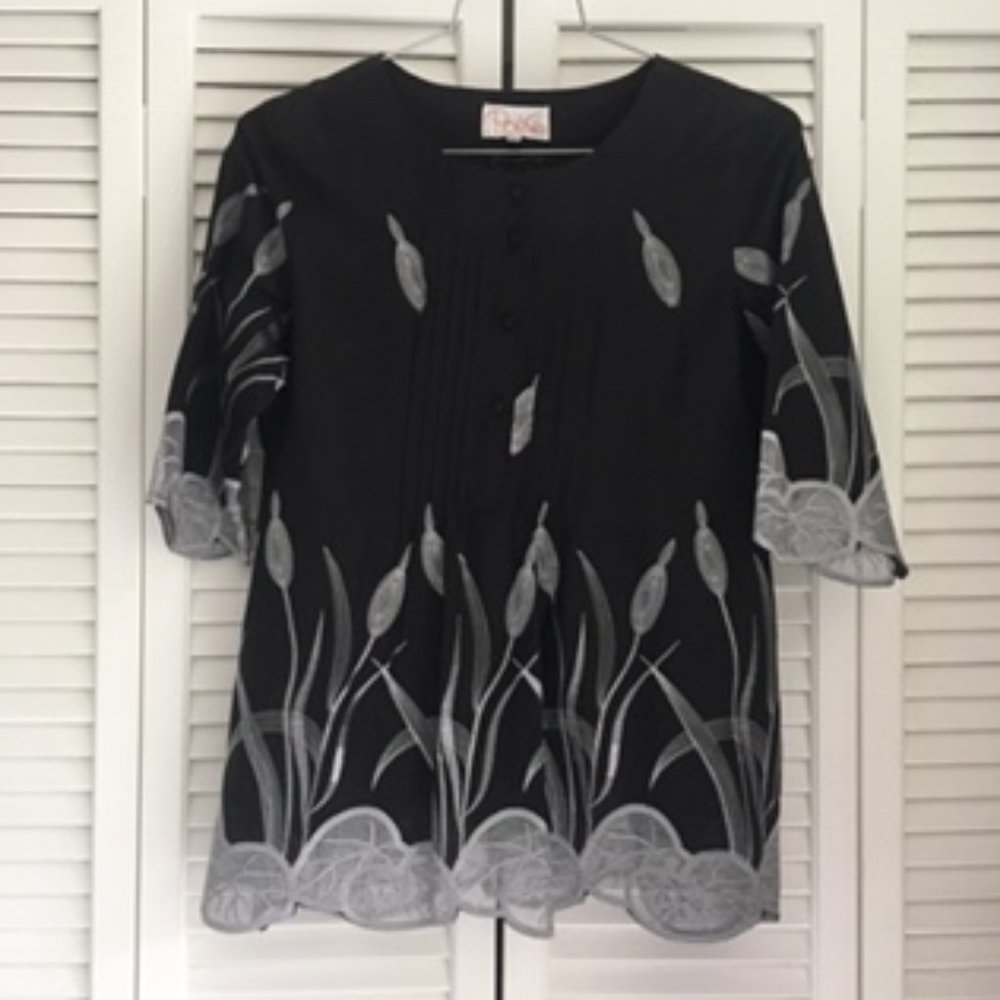 PLUS Linen Embroidered  Pintuck Blouse